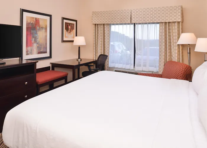 Holiday Inn Express & Suites Washington - Meadow Lands By Ihg