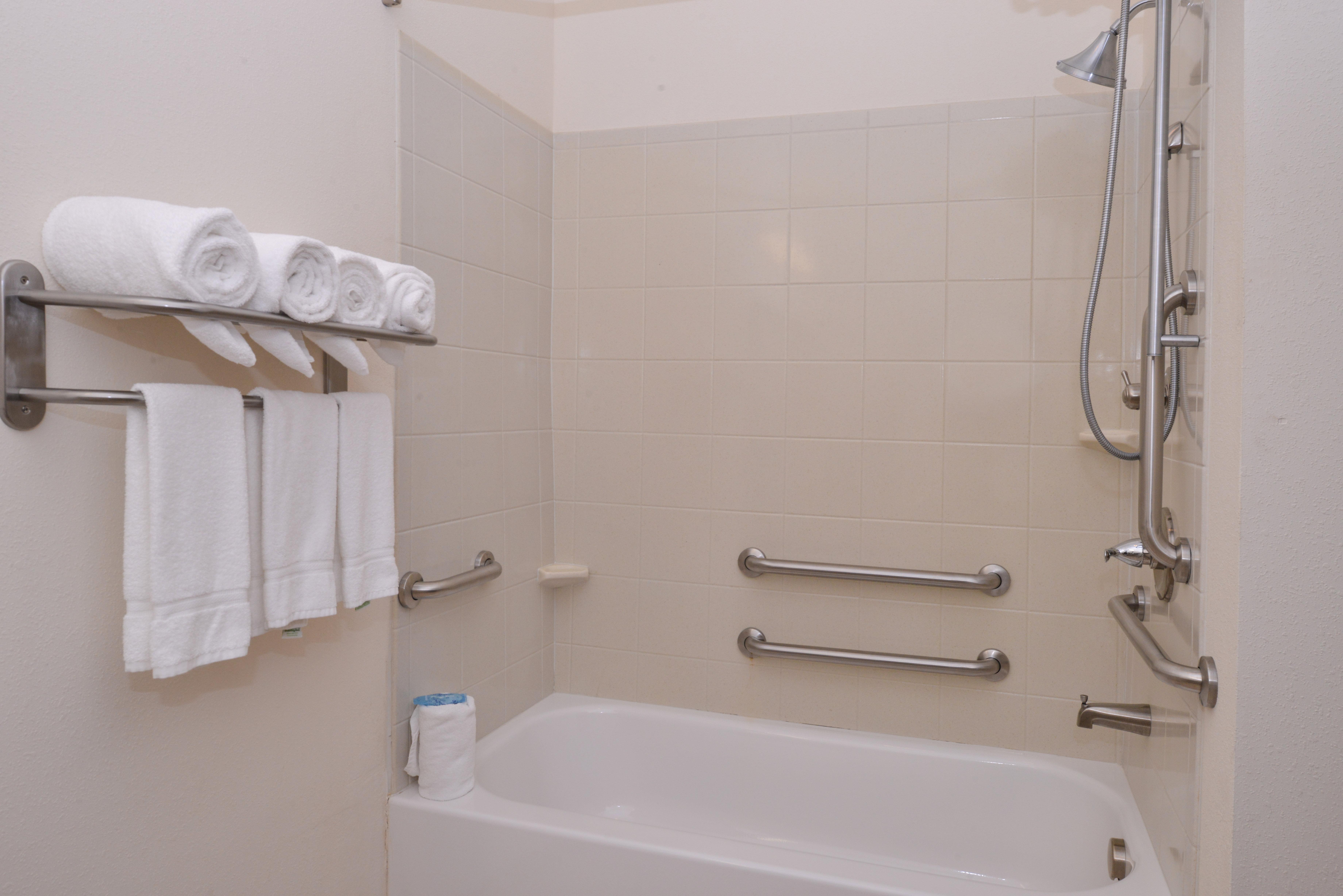 Express & - Meadow Lands By Ihg