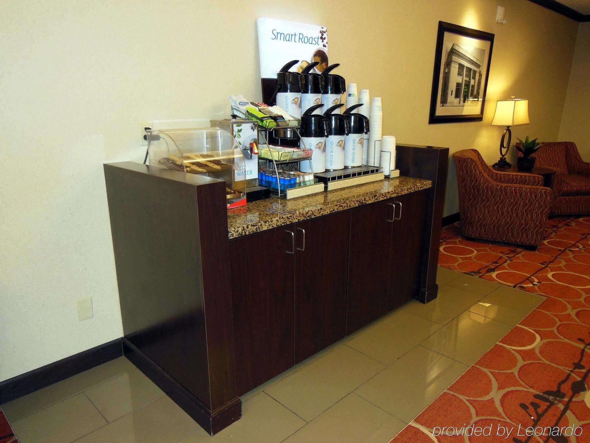 Express & - Meadow Lands By Ihg 2* Washington