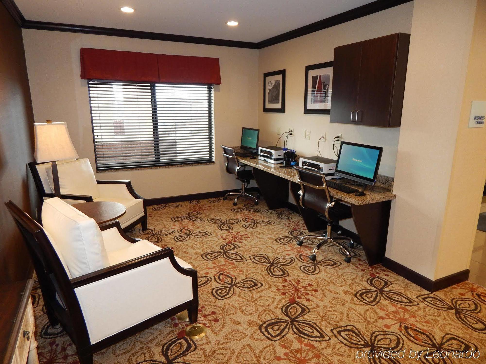 Express & - Meadow Lands By Ihg